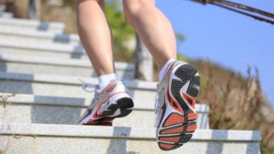 صعود السلم والمشي يساهمان في الحد من تصلب الشرايين | دراسة