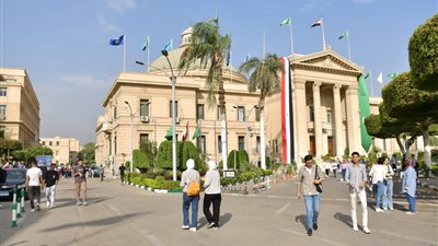 علوم القاهرة تكشف تفاصيل تنفيذ الكلية معايير السلامة في حالة حدوث حريق أو أزمات