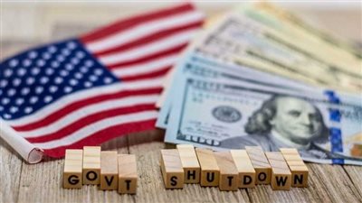 تفاصيل إغلاق الحكومة الأمريكية وشلل في الخدمات خلال ساعات | بث مباشر