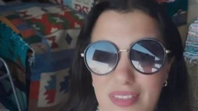 نقيب الصحفيين: إخلاء سبيل الصحفية دنيا سمير