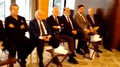 وليد توفيق أول الحاضرين لعزاء نجاح سلام في لبنان وسط غياب تام لنجوم الفن | صور