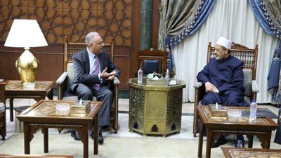 شيخ الأزهر يستقبل سفير مصر الجديد لدى بنجلاديش
