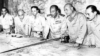 سمير فرج: لجنة من 12 ضابطا مشاركا في حرب أكتوبر لنشر الوثائق السرية.. والأحداث الحالية غير مرتبطة بظهورها