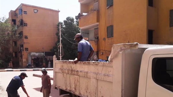 رفع تراكمات قمامة