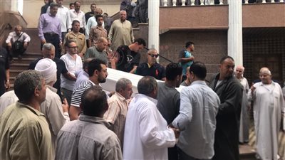 تشييع جثمان الدكتور سعد الدين إبراهيم في مسقط رأسه بالدقهلية │صور