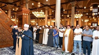  الأوقاف: لأول مرة في مسجد الإمام الحسين صلاة التهجد برواية ورش أواخر شهر رمضان