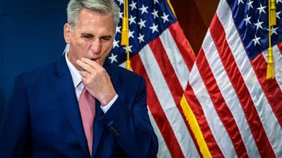 للمرة الأولى في تاريخ أميركا.. مجلس النواب يعزل رئيسه 