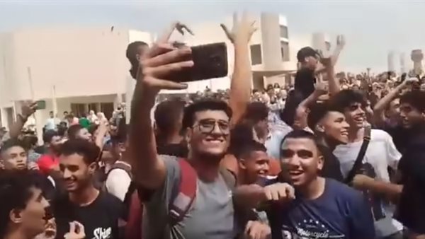 طلاب جامعة حلوان