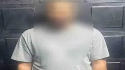 لسرقة مفاتيح الخزنة.. تفاصيل محاولة موظف إنهاء حياة مديره بالعمل| بث مباشر 