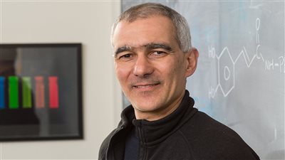 تونسي بين الفائزين بجائزة نوبل في الكيمياء.. فمن هو؟