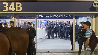 تطورات جديدة في واقعة شغب جماهير فينورد أمام أتليتكو مدريد بدوري الأبطال