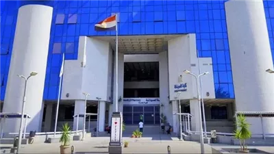  إدراج 11 باحثًا من أعضاء هيئة التدريس بـ صيدلة عين شمس ضمن قائمة ستانفورد لأفضل علماء العالم 