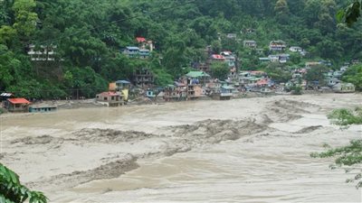 فيضانات الهند تودي بحياة 42 شخصا والسلطات تستنفر للإغاثة