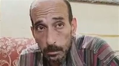 محتاج عربية آكل بيها عيش.. رفيق المليونير المشرد بحدائق القبة: عمي خد ورثي وعايش في الشارع| بث مباشر 