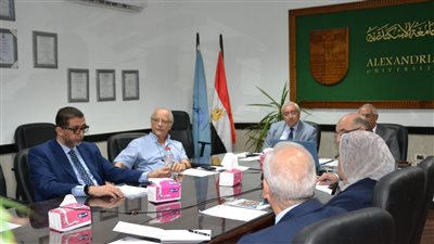 رئيس جامعة الإسكندرية يوقع اتفاقية تعاون مع كلية لوبين الأمريكية لإنشاء درجات علمية مشتركة