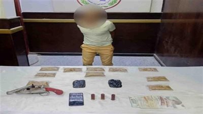 تجديد حبس عاطل لحيازته حشيش واستروكس وفرد خرطوش في حدائق القبة