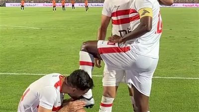 أول تعليق من حمزة المثلوثي بعد تقبيل قدم شيكابالا