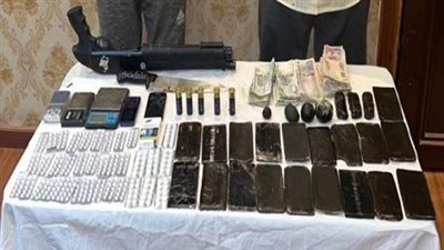 حشيش وهيدرو وأسلحة.. الداخلية تلاحق تجار المواد المخدرة بعدد من المحافظات
