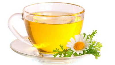 يقلل من الأرق.. فوائد شاي البابونج للجسم