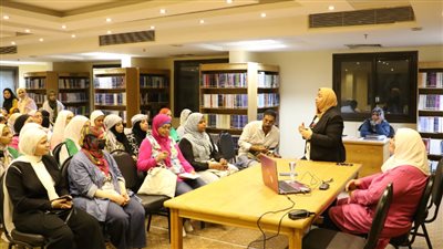 لقاءات توعوية حول صحة المرأة والحفاظ على التراث بملتقى أهل مصر بالعريش