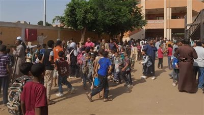 حقيقة انهيار مدرسة ابتدائية على الطلاب في قنا | صور