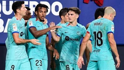 تشافي يعلن قائمة برشلونة لمواجهة فالنسيا في الليجا