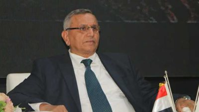 الوفد يشكر الدولة المصرية بعد استقبال وائل الدحدوح: يستحق العلاج والتكريم