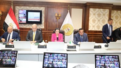 وزير التنمية المحلية يوجه بحصر المعدات المستخدمة في عمليات الطوارئ والتأكد من تجهيز غرف العمليات والأزمات بالمحافظات