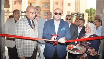 محافظ بني سويف يفتتح وحدة الإسكان الاجتماعي الصحية بمنطقة الـ 77 فدانا |صور 