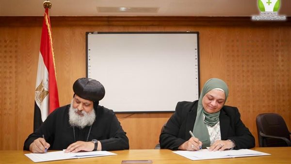 جانب من توقيع بروتوكول