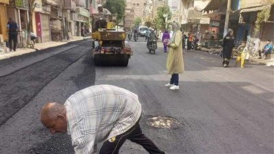 محافظ المنيا يتابع مشروعات الرصف في الخطتين المركزية والاستثمارية لعام 2024