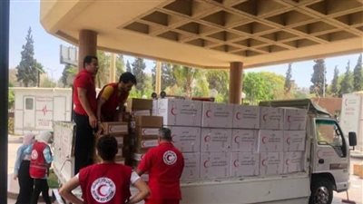 الهلال الأحمر يجهز دفعة ثانية من المساعدات الإغاثية العاجلة إلى غزة | بث مباشر