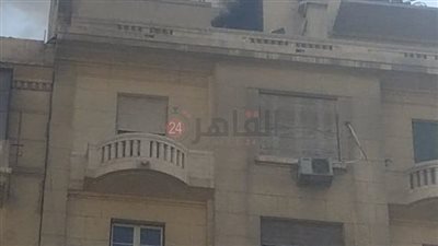 الحماية المدنية تسيطر على حريق اندلع أعلى أحد العقارات بمنطقة وسط البلد