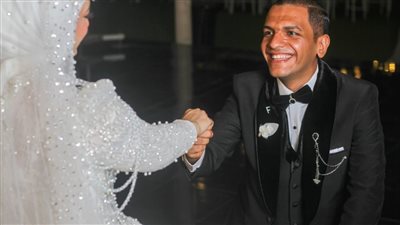 القاهرة 24 يهنئ الزميل كريم حسين نائب رئيس قسم الشؤون الخارجية بمناسبة زفافه| صور 