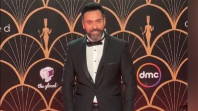  أحمد عبدالله عن كواليس تجربته مع الزعيم عادل إمام: مخوفتش وكان أول مشهد أقدمه في حياتي