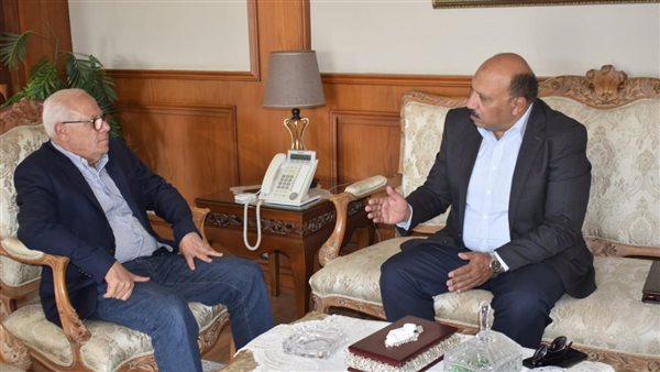 محافظ بورسعيد 