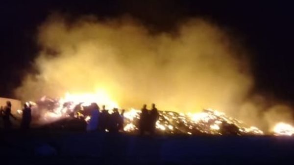 جانب من الحريق 