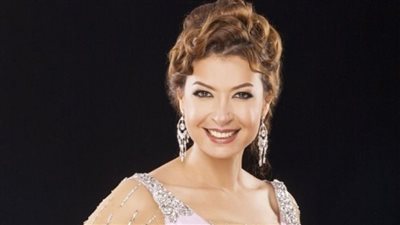 منال سلامة: اختفيت سنين بسبب اللي بيحصل في الوسط الفني.. وفيه ناس ماتت كمدًا