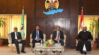 محافظ الفيوم يشهد انطلاق برنامج البناء الثقافي للأئمة بمحافظة الفيوم