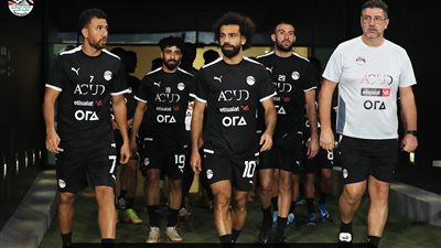 منتخب مصر يختتم تدريباته استعدادا لمواجهة الجزائر وديًا