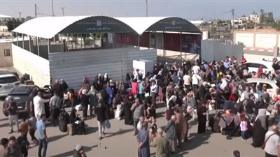 لدخول الأجانب وعبور المساعدات إلى غزة.. تكدس العشرات أمام معبر رفح 
