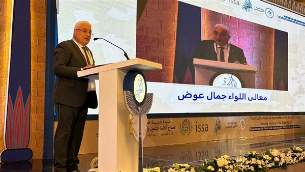 اللواء جمال عوض 