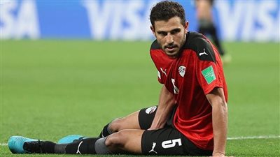حمدي فتحي يسجل الهدف الأول لمنتخب مصر أمام الجزائر وديًا | بث مباشر