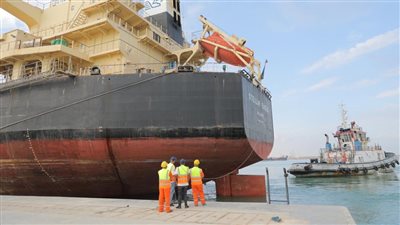 ميناء العريش يستعد لاستقبال سفينة مشتركة من الكويت وتركيا تحمل مساعدات إغاثية لغزة