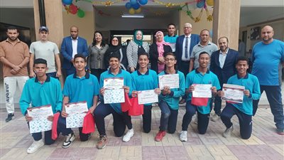 تعليم القاهرة: يجب تحفيز وتشجيع الطلاب الموهوبين فى جميع الأنشطة المختلفة