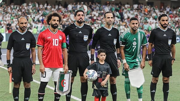 مباراة مصر والجزائر