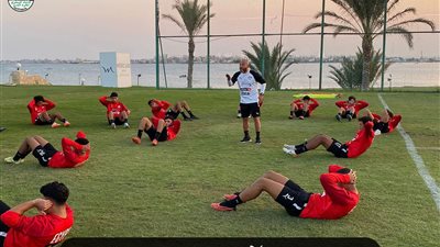منتخب الشباب يواصل تدريباته بمعسكر الإسماعيلية استعدادا لبطولة شمال إفريقيا | صور