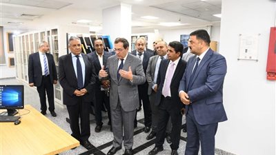 وزير البترول يتابع تطورات إنشاء المنصة الرقمية الموحدة للخامات التعدينية وإصدار التراخيص