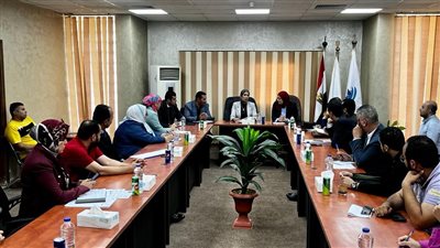 تقنين أوضاع المصانع بالمنطقة الصناعية بعتاقة بمدينة السويس الجديدة ومراجعة شروط التخصيص