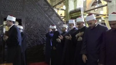 مساجد مصر تؤدي صلاة الغائب على أرواح شهداء غزة